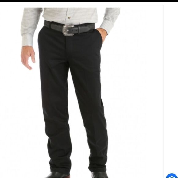 🆕👖Wrangler Flat Front Relaxed Fit Chinos - Black, 32x34 - Picture 1 of 7